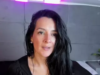 mysticarito's Live Sex Cam Show