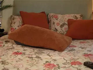 ohhoneykate's Live Sex Cam Show