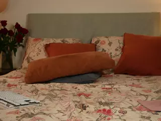 ohhoneykate's Live Sex Cam Show