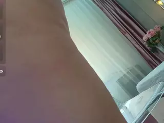 Reina-Cummingss's Live Sex Cam Show