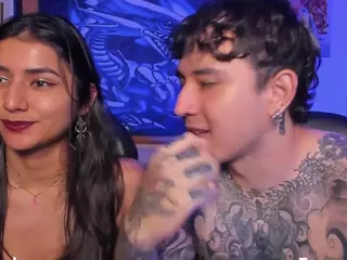 thejoestars's Live Sex Cam Show