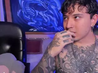 thejoestars's Live Sex Cam Show