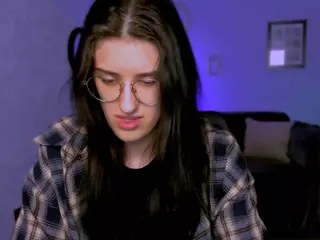 tiffany-sika's Live Sex Cam Show