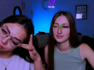 tiffany-sika's Live Sex Cam Show