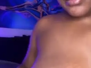 AubriiTheGoddess's Live Sex Cam Show