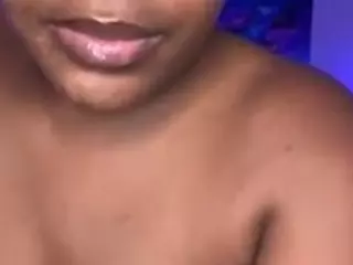 AubriiTheGoddess's Live Sex Cam Show
