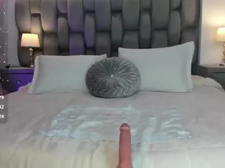 Beverly-johnson's Live Sex Cam Show