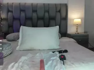 Beverly-johnson's Live Sex Cam Show