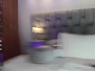 Beverly-johnson's Live Sex Cam Show
