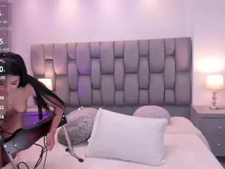 Beverly-johnson's Live Sex Cam Show