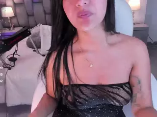 Beverly-johnson's Live Sex Cam Show