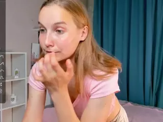 EasterDenmon's Live Sex Cam Show