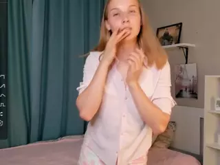 EasterDenmon's Live Sex Cam Show