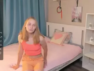 EasterDenmon's Live Sex Cam Show