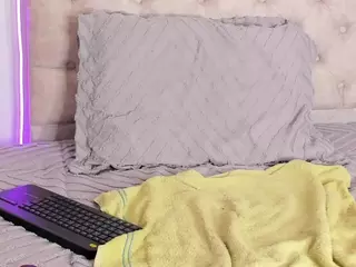 gaia-love's Live Sex Cam Show