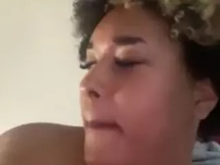honeyglow22's Live Sex Cam Show