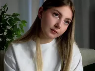 MariamGoulder's Live Sex Cam Show