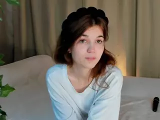 MerylBardy's Live Sex Cam Show