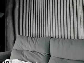 Michel1e's Live Sex Cam Show