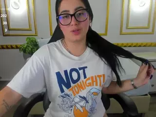nia-may's Live Sex Cam Show