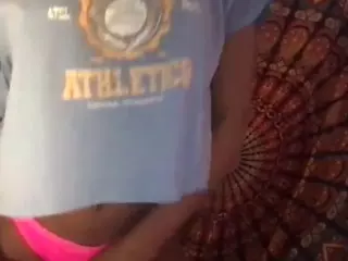 sexyzoey1's Live Sex Cam Show