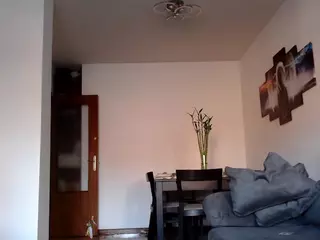 SyliaRenoix's Live Sex Cam Show