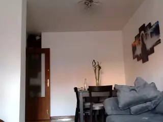 SyliaRenoix's Live Sex Cam Show