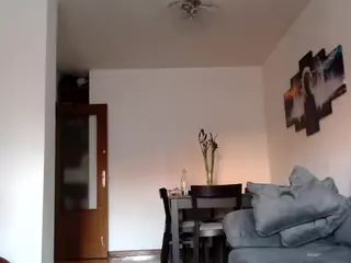 SyliaRenoix's Live Sex Cam Show