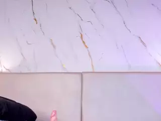 Tatianaa-Miller's Live Sex Cam Show