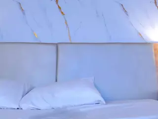 Tatianaa-Miller's Live Sex Cam Show
