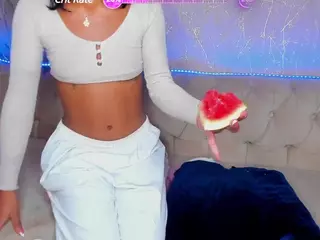 ThebestdreamXxx's Live Sex Cam Show