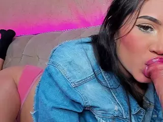 ThebestdreamXxx's Live Sex Cam Show