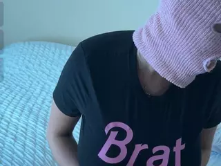thepinkmaskbabe's Live Sex Cam Show