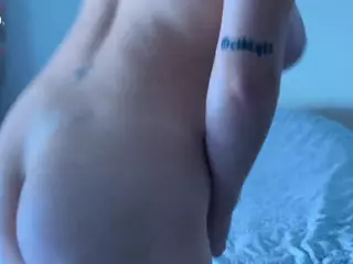 thepinkmaskbabe's Live Sex Cam Show
