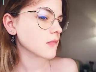 WillaBracher's Live Sex Cam Show