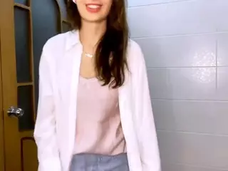 Julia's Live Sex Cam Show
