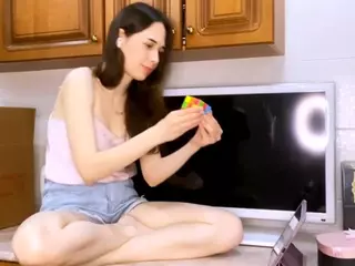 Julia's Live Sex Cam Show