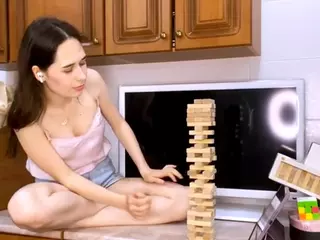 Julia's Live Sex Cam Show