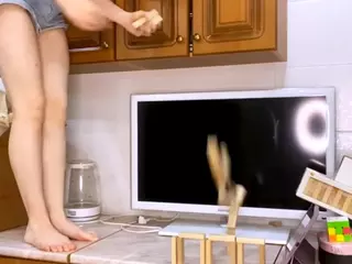 Julia's Live Sex Cam Show