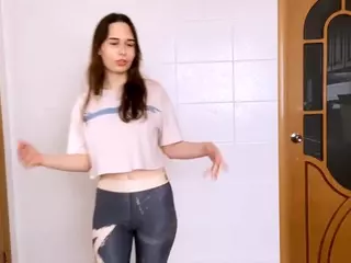 Julia's Live Sex Cam Show