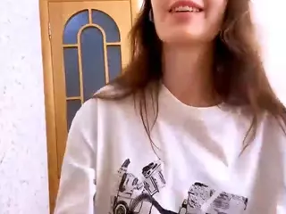 Julia's Live Sex Cam Show