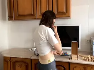 Julia's Live Sex Cam Show