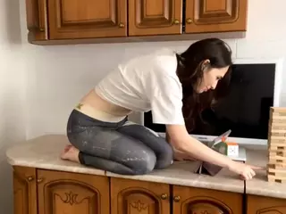 Julia's Live Sex Cam Show
