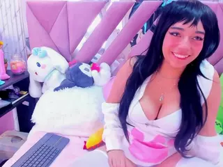 Akane-Hikari's Live Sex Cam Show