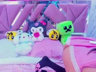 Akane-Hikari's Live Sex Cam Show