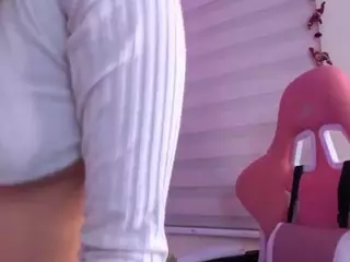 Anyeliic's Live Sex Cam Show