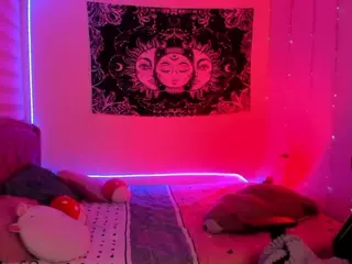 Anyeliic's Live Sex Cam Show