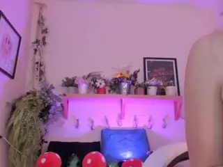 Anyeliic's Live Sex Cam Show