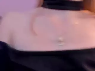 Anyeliic's Live Sex Cam Show
