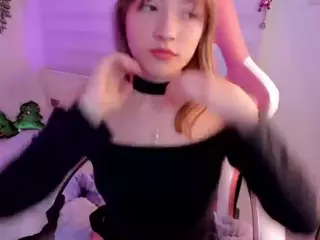 Anyeliic's Live Sex Cam Show